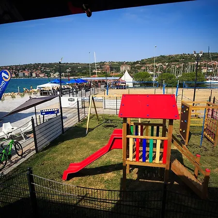 Marina - Hotel apartamentowy 4*