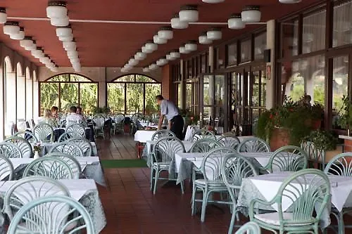 Marina - Aparthotel 4*