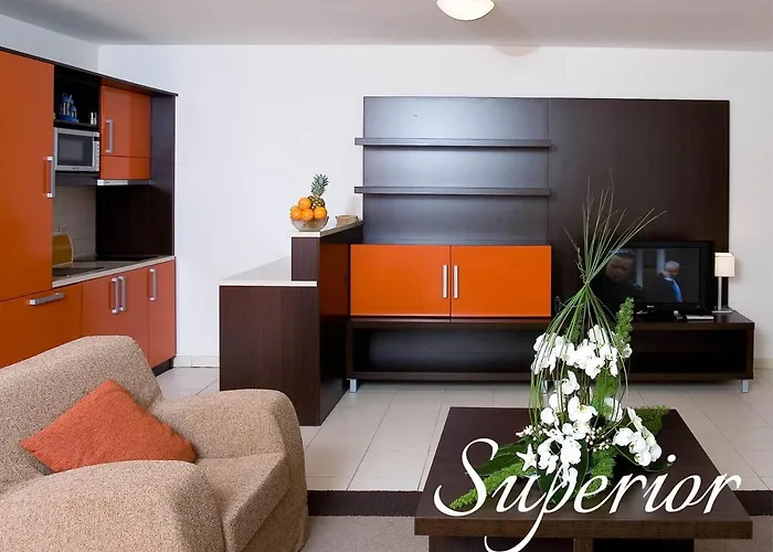 Marina - Aparthotel 4*