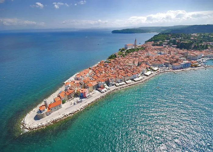 Marina - Aparthotel 4*